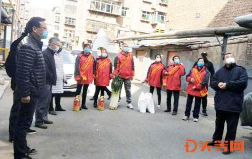 过宁疫情下的小巷奇遇，街角深处特色小店的抗疫故事