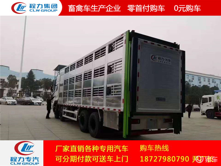 现代畜牧业运输革新，拉猪车最新款亮相